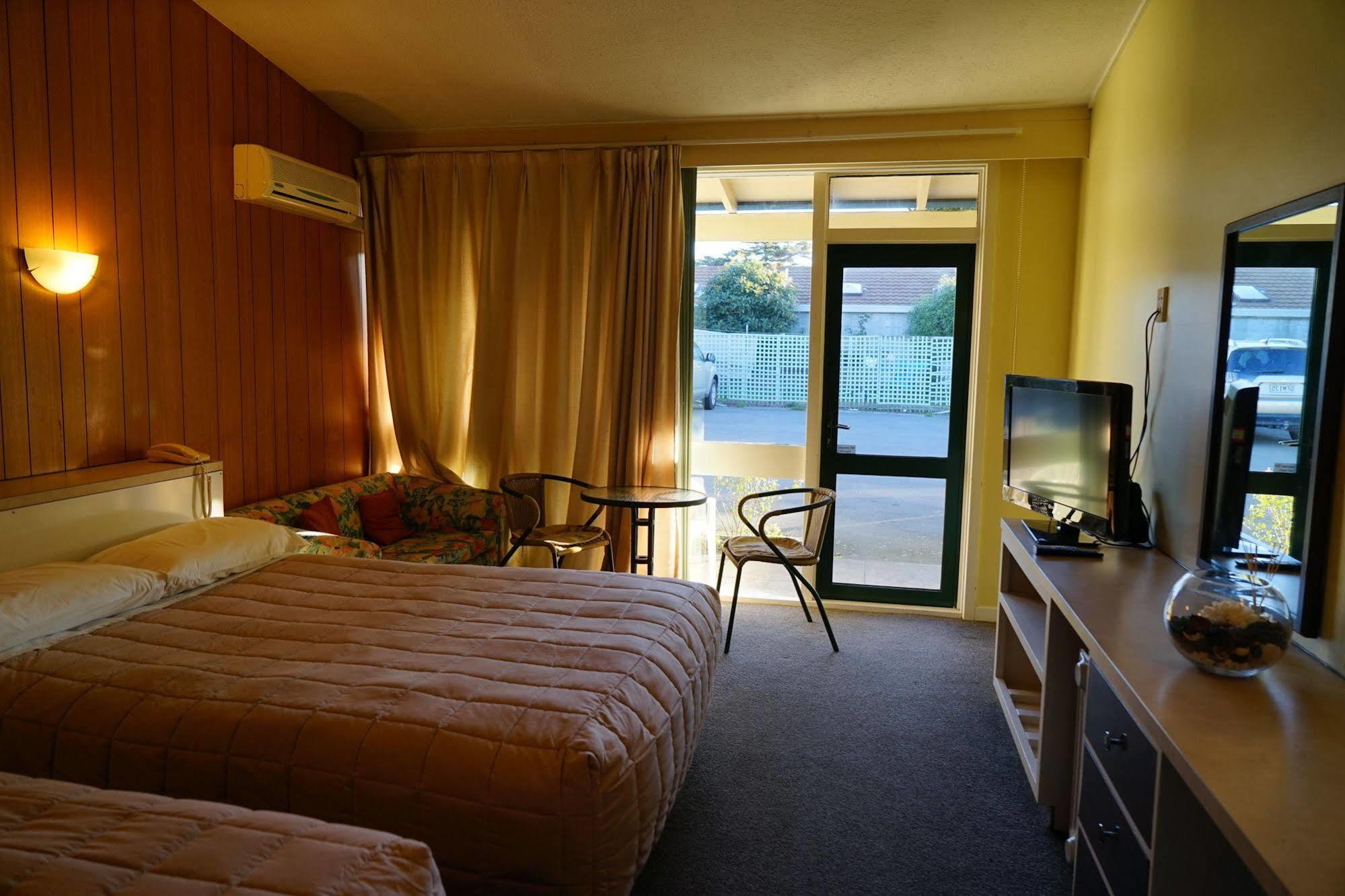 כרייסטצ'רץ' Tui Lodge Motel מראה חיצוני תמונה
