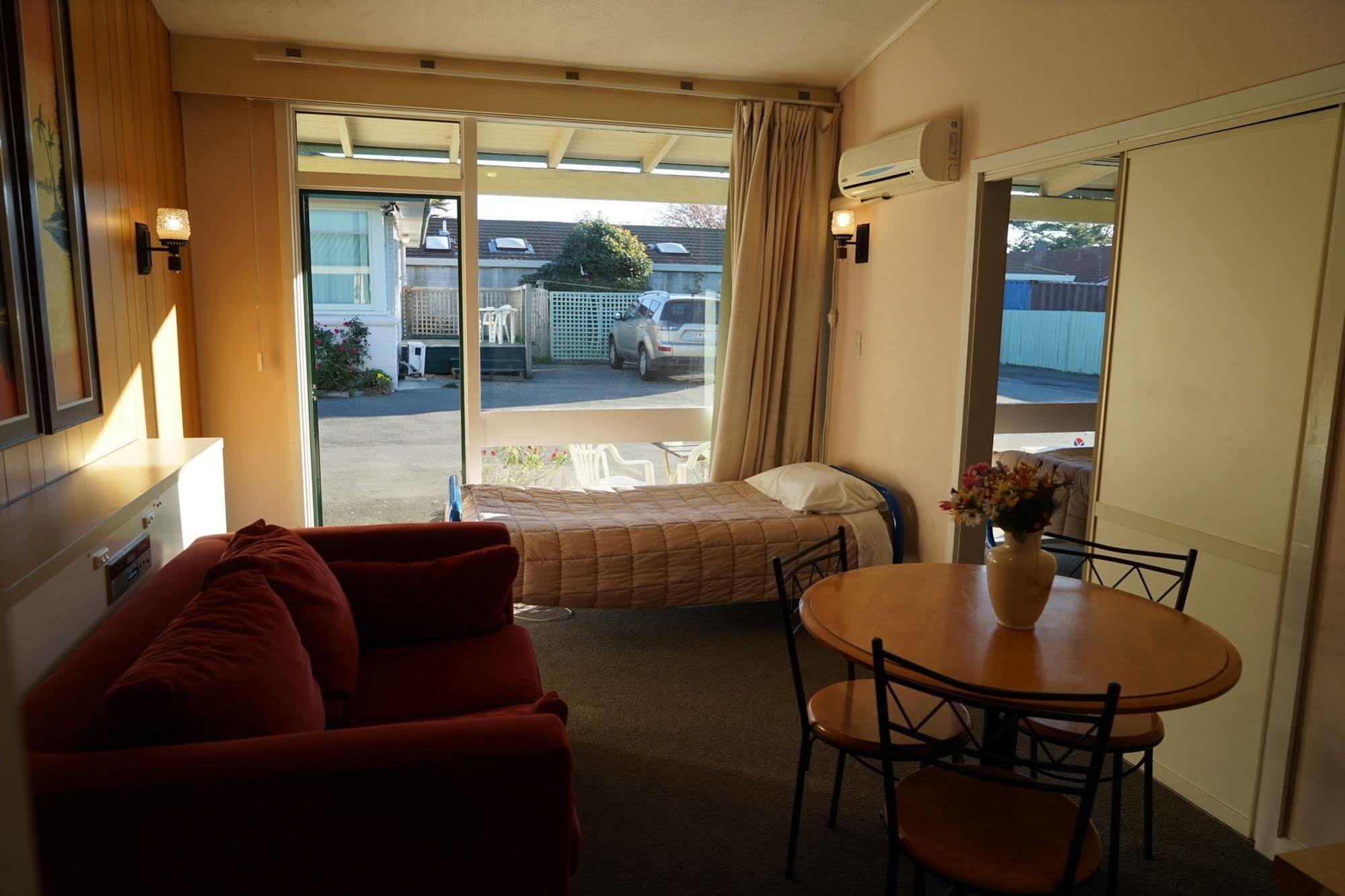 כרייסטצ'רץ' Tui Lodge Motel מראה חיצוני תמונה